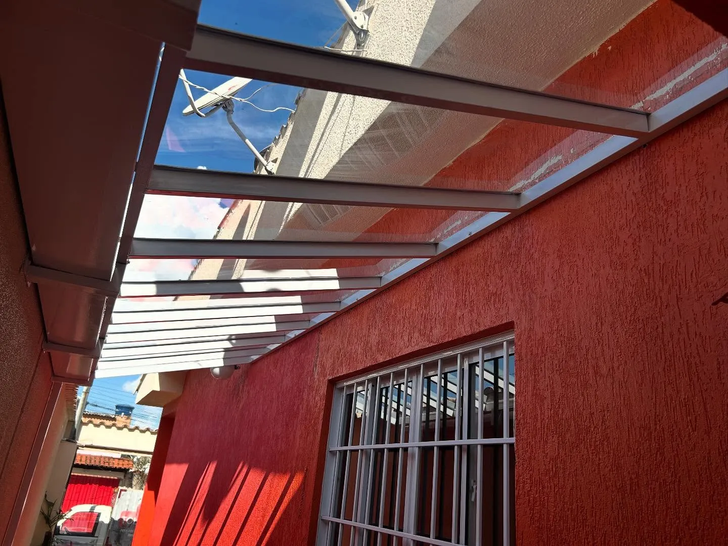 Toldo residencial instalado